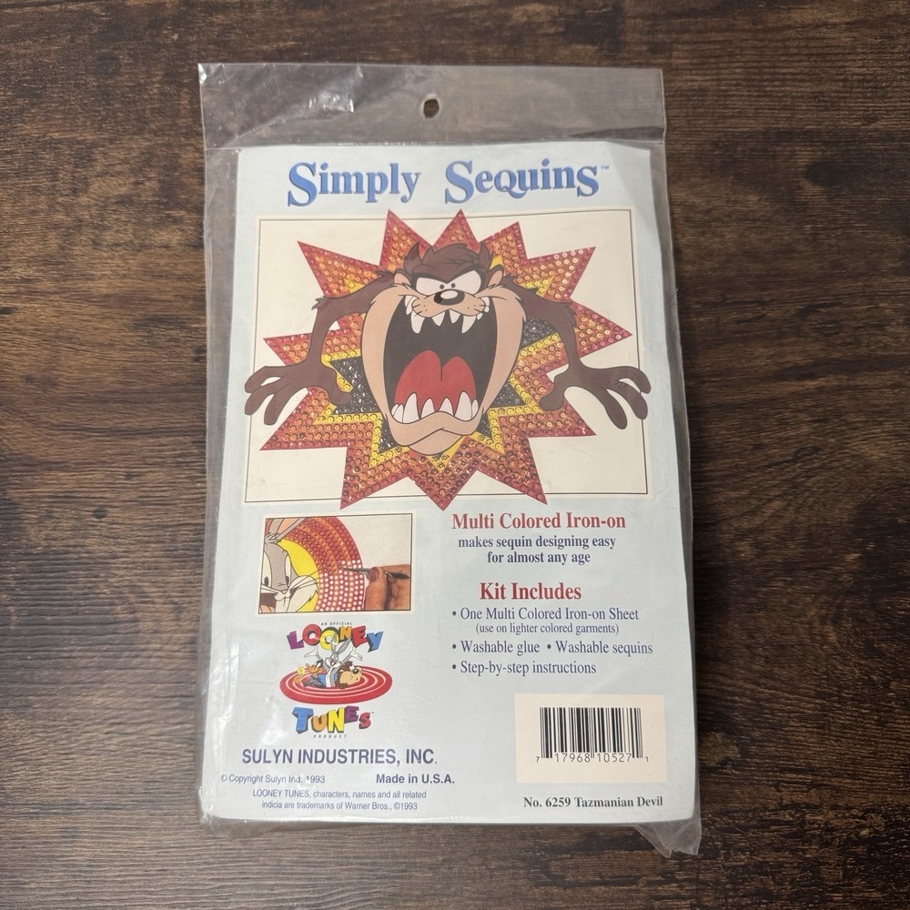 Vintage Simply Sequins 1993 Looney Tunes Iron on Sequin Kit Tasmanian Devil Taz